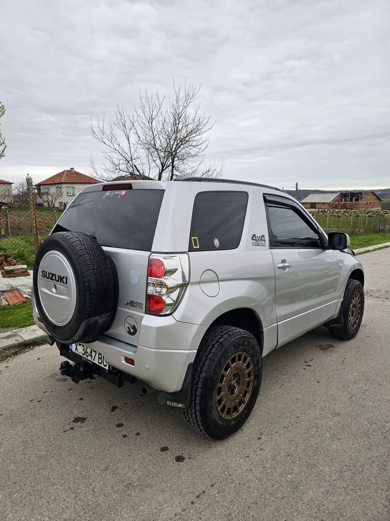 Suzuki Grand vitara, снимка 4 - Автомобили и джипове - 54878888