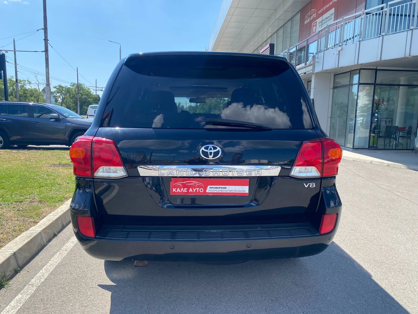 Toyota Land cruiser 200 4.5D-4D V8 Luxury | Mobile.bg � ����������� 6