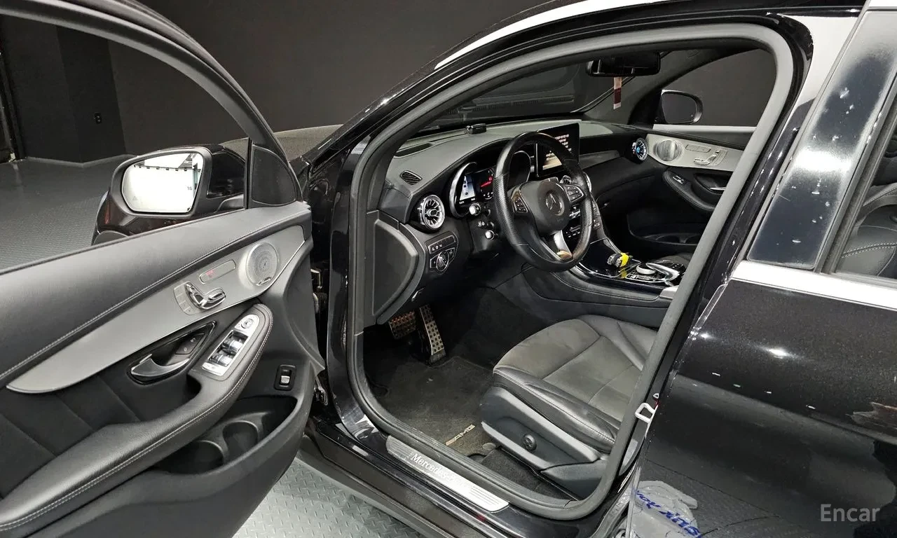 Mercedes-Benz GLC 300 4MATIC AMG Coupe* HUD* ���������* �������� | Mobile.bg � ����������� 14