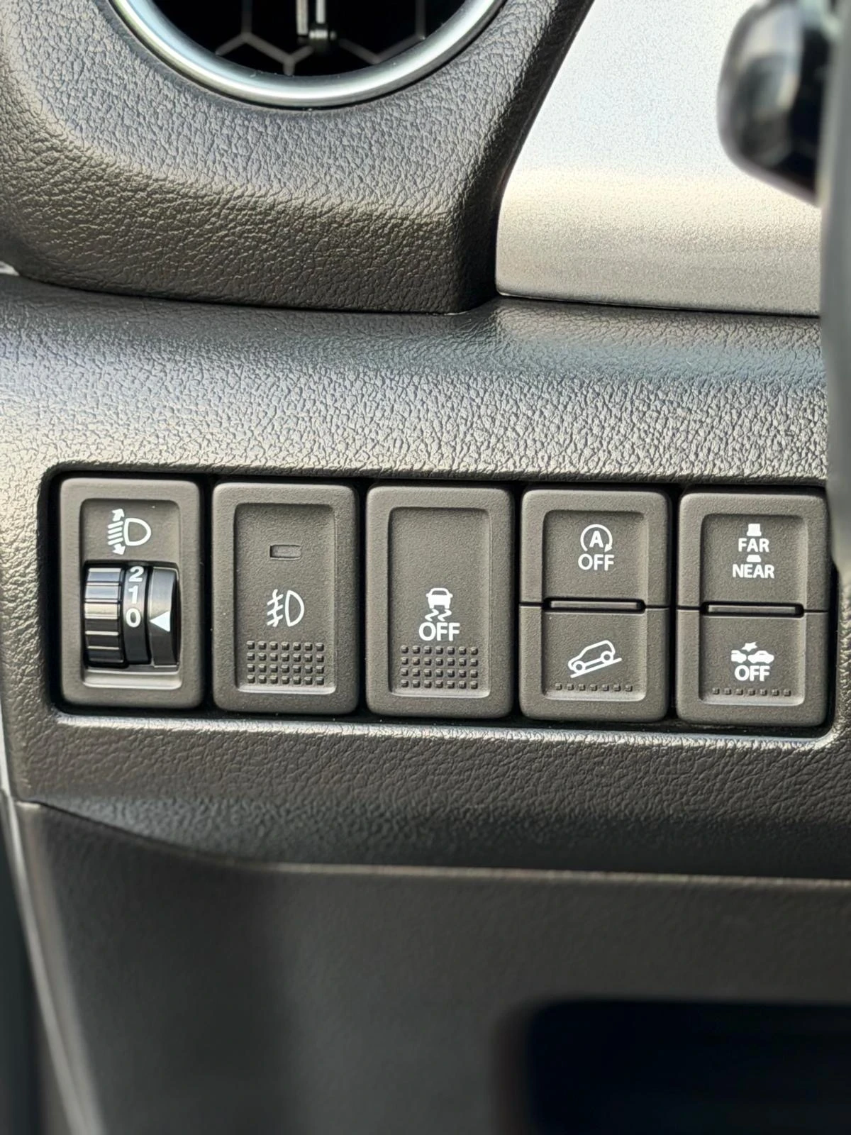 Suzuki Vitara 1.6 DDiS 4x4 , снимка 9 - Автомобили и джипове - 56028643