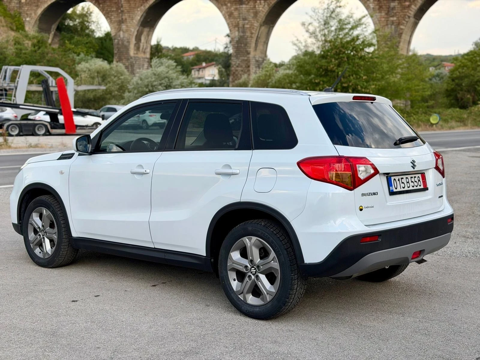 Suzuki Vitara 1.6 DDiS 4x4 , снимка 3 - Автомобили и джипове - 56028643