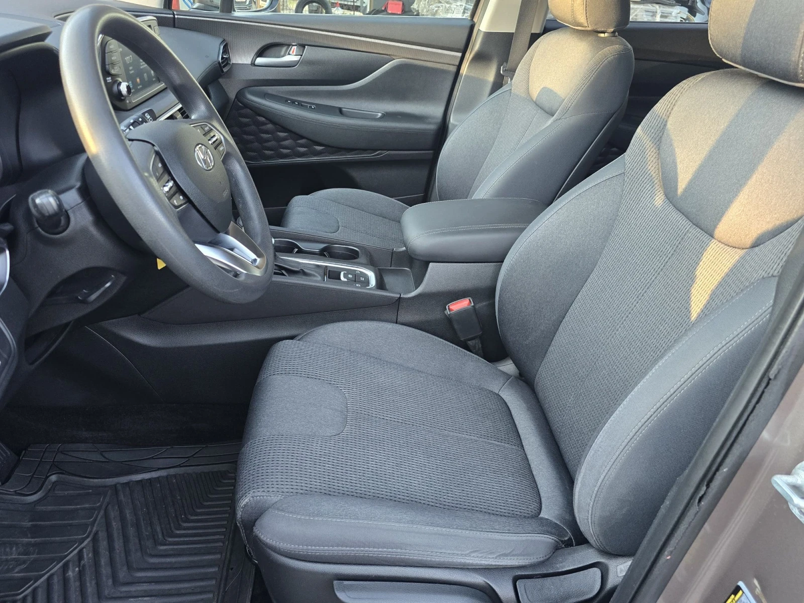 Hyundai Santa fe 2.4i/AWD /Автоматик /Лизинг , снимка 9 - Автомобили и джипове - 56109549