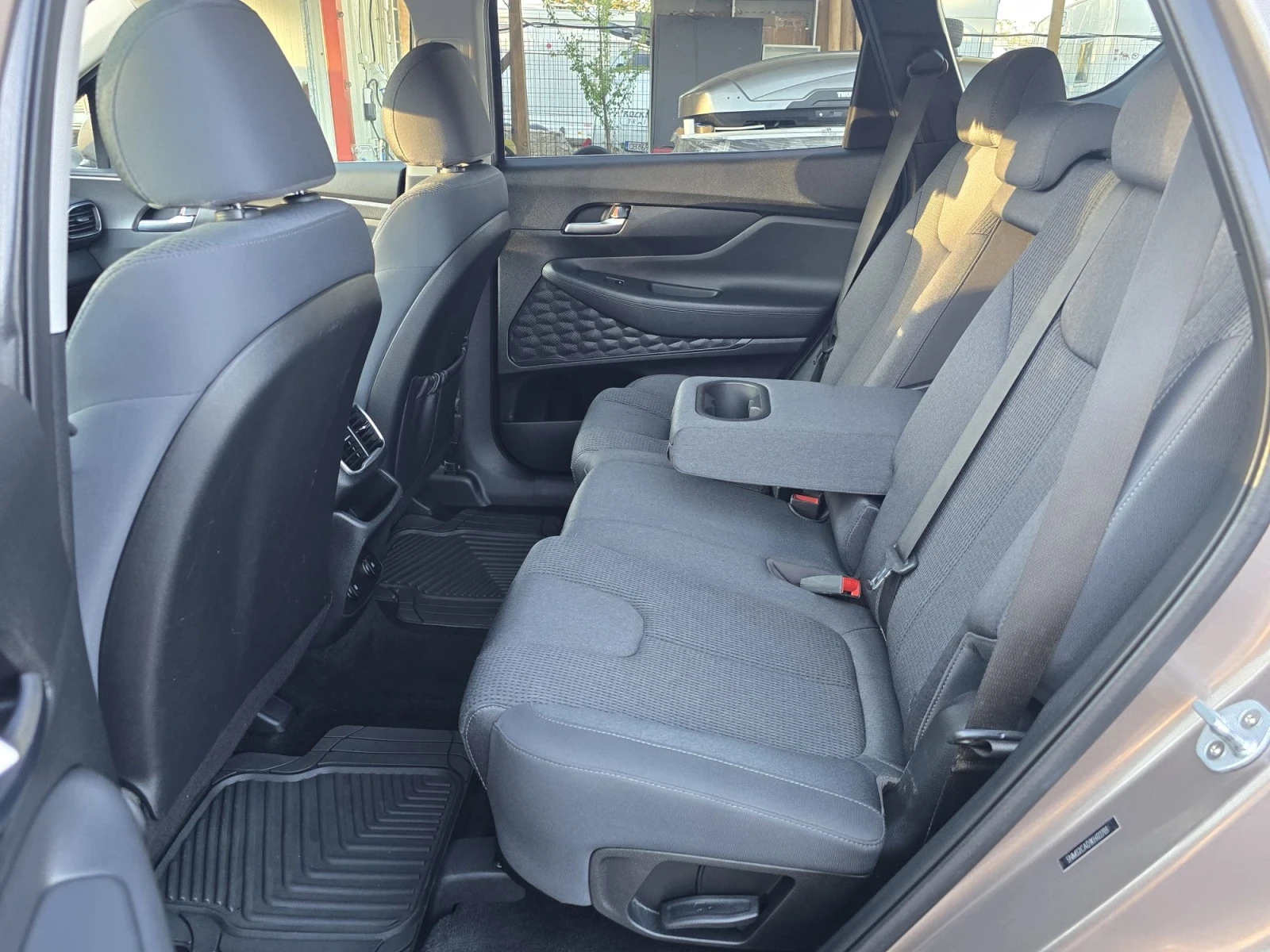 Hyundai Santa fe 2.4i/AWD /Автоматик /Лизинг , снимка 13 - Автомобили и джипове - 56109549