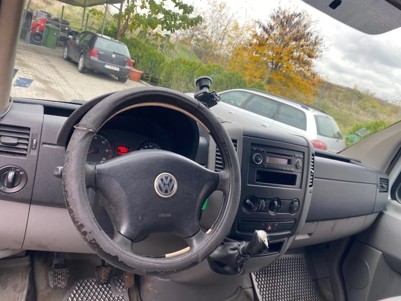 VW Crafter, снимка 11 - Бусове и автобуси - 52395946