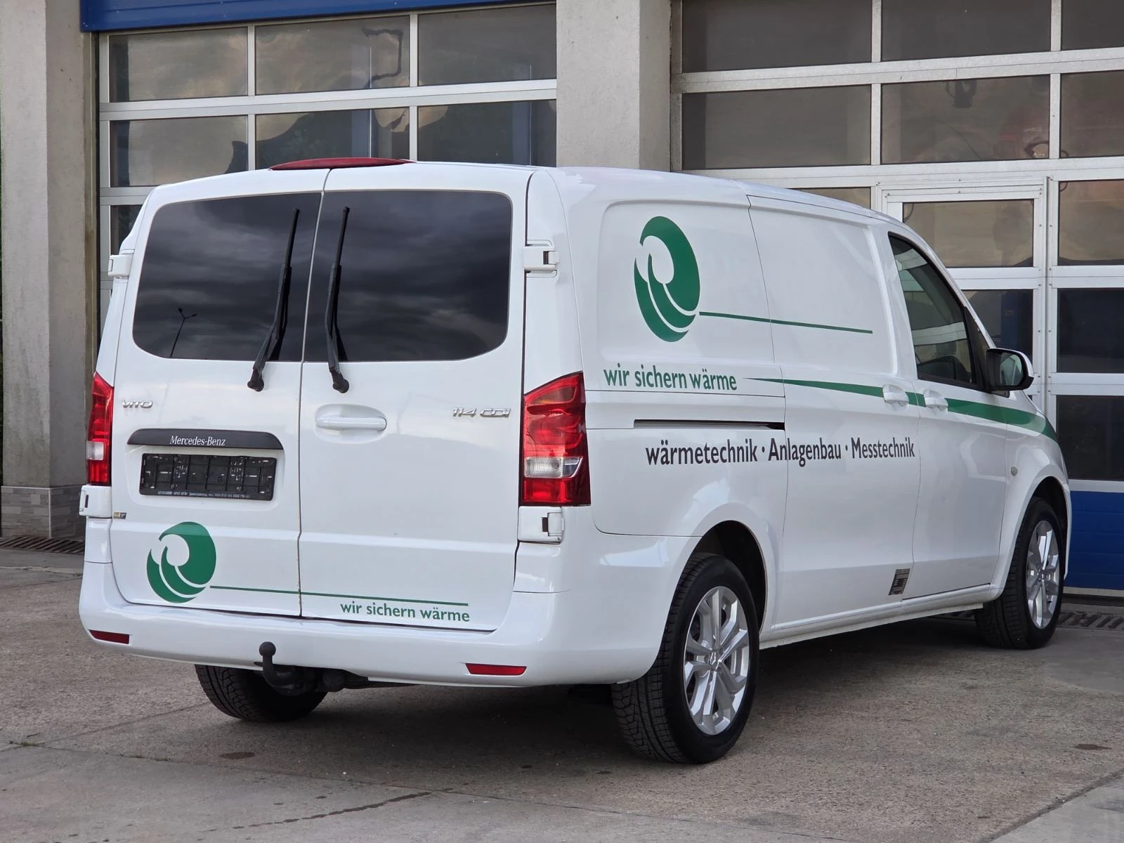 Mercedes-Benz Vito 114CDI/2+ 1/КЛИМАТИК, снимка 3 - Бусове и автобуси - 54543523