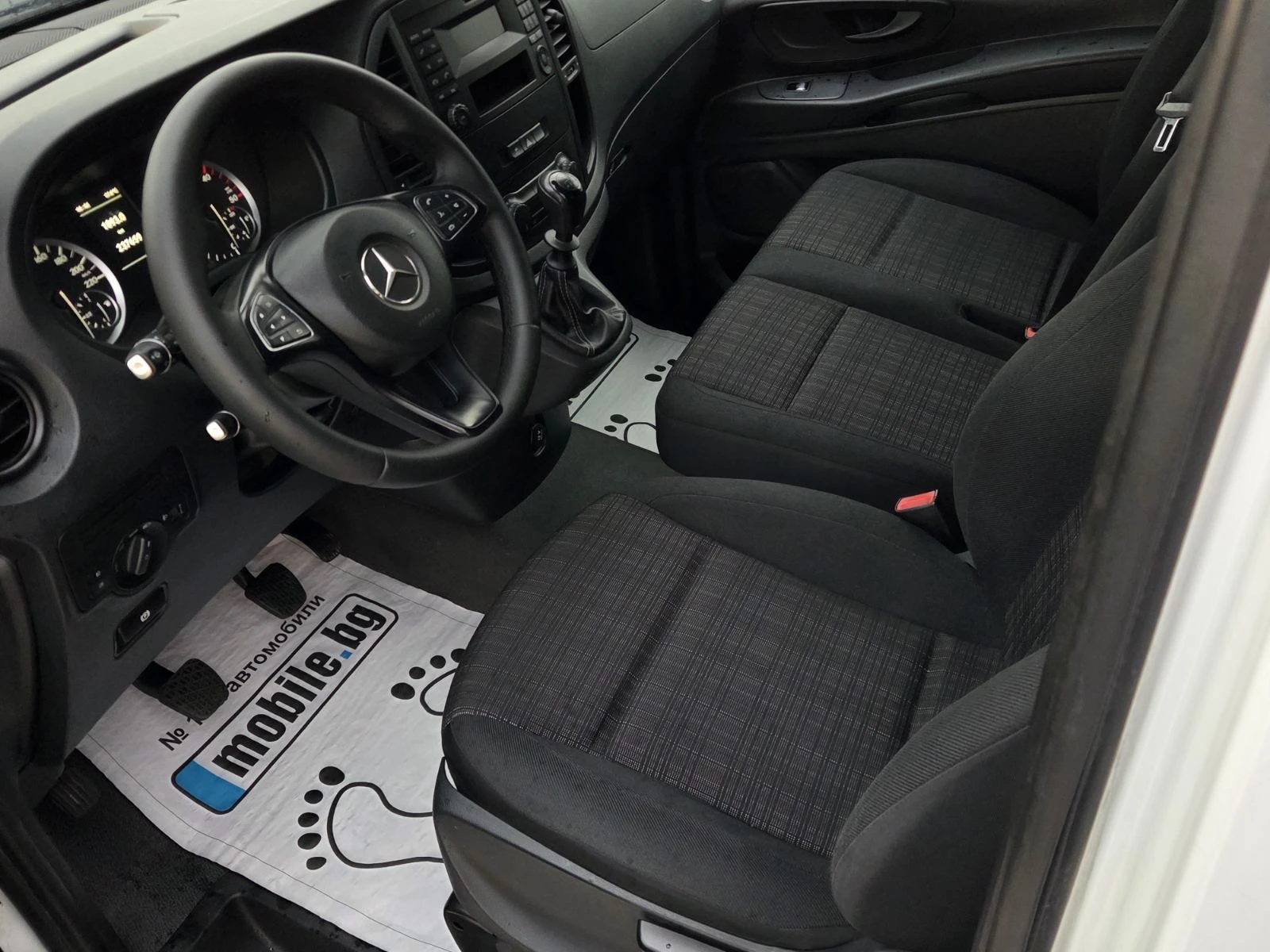 Mercedes-Benz Vito 114CDI/2+ 1/КЛИМАТИК, снимка 11 - Бусове и автобуси - 54543523
