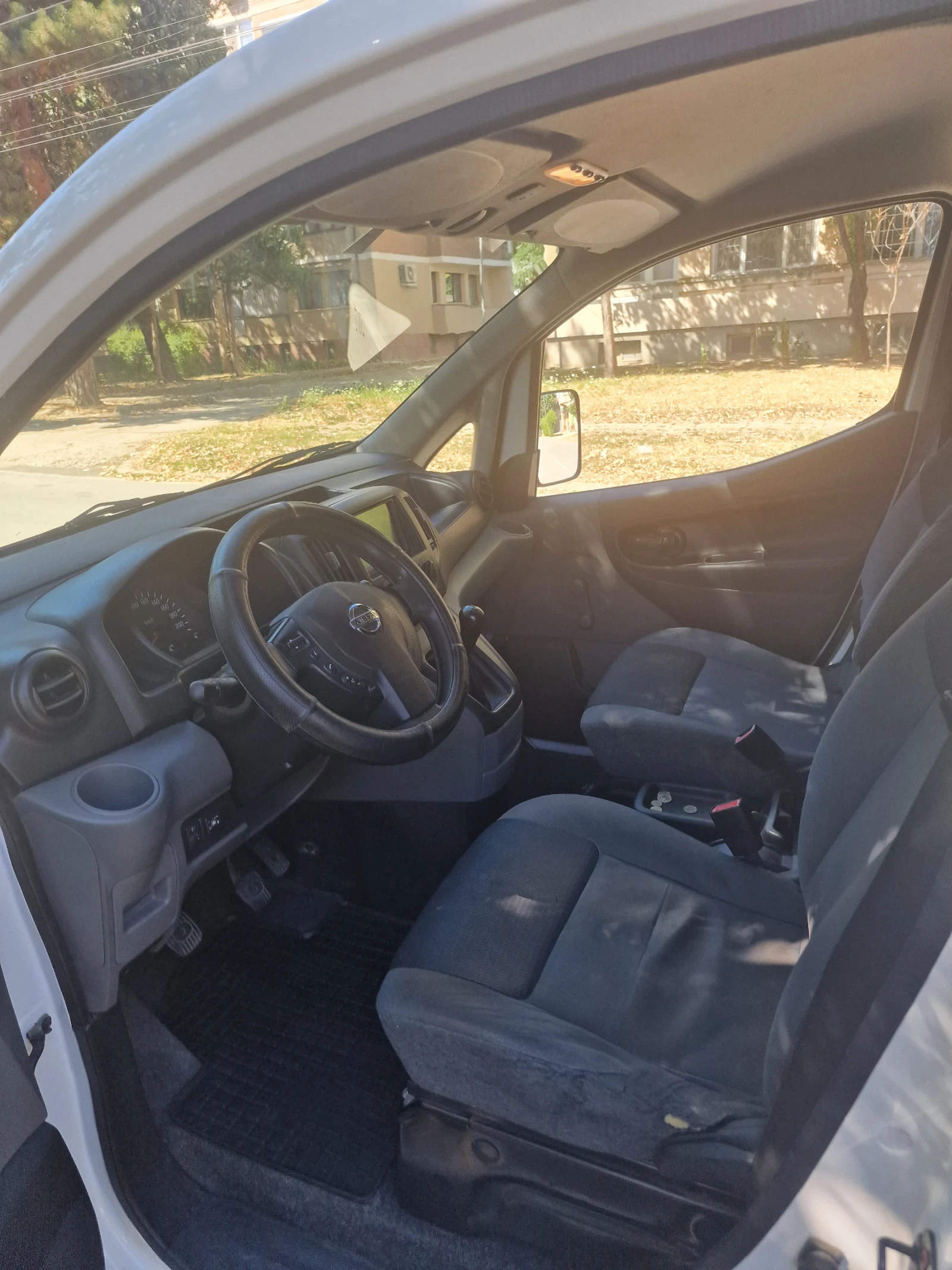 Nissan NV200 Газ , снимка 10 - Бусове и автобуси - 56233837