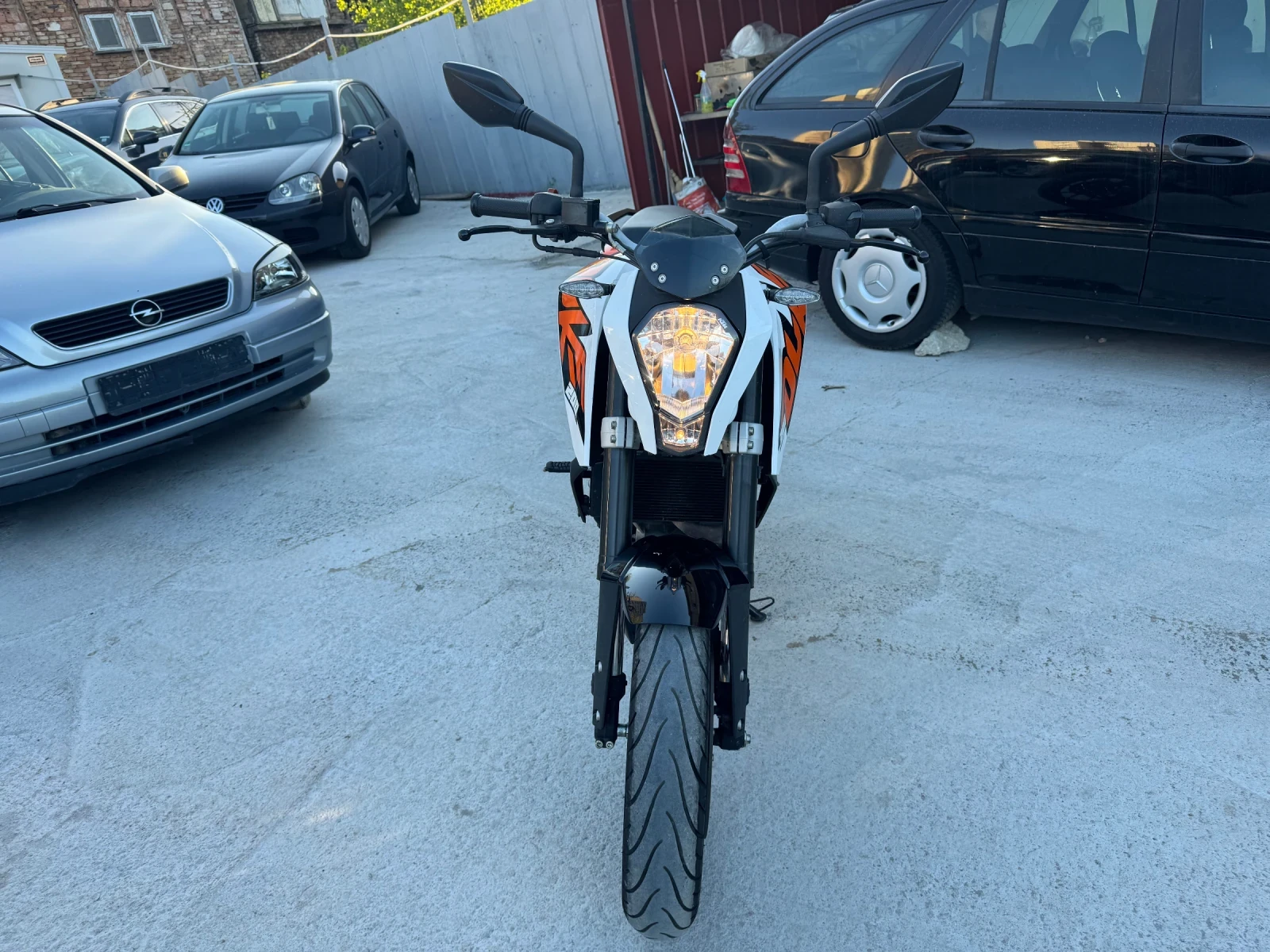 Ktm Duke Ктм 200 А2 Категория Швейцария КАТО ЧИСТО НОВ - изображение 7