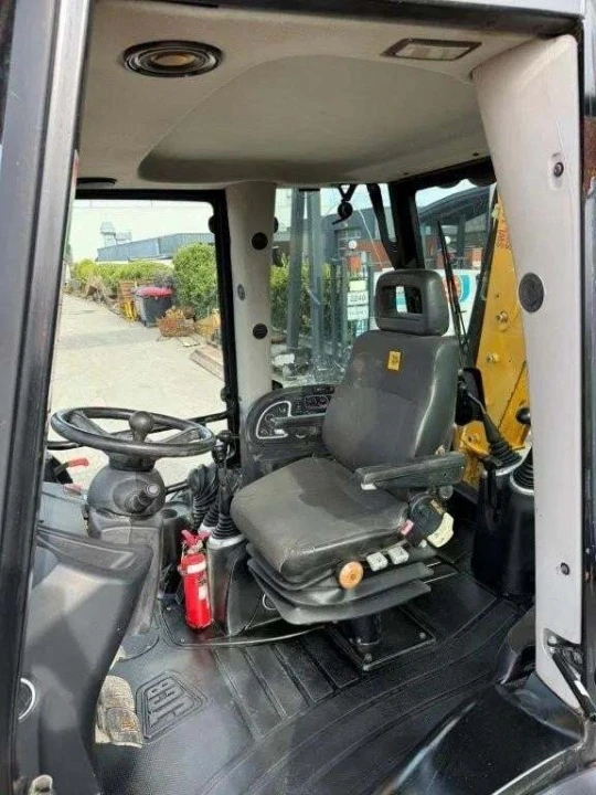 Багер JCB 3CX - изображение 3