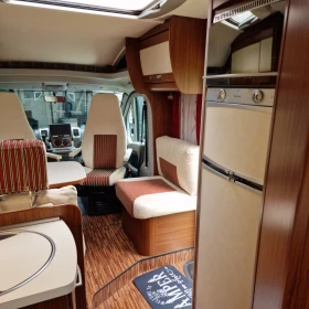 Кемпер HYMER / ERIBA T 664 SL , снимка 15