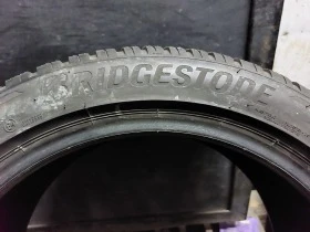Гуми Зимни 235/45R18, снимка 4