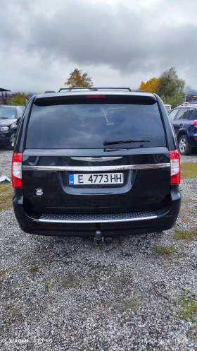 Chrysler Town and Country, снимка 6