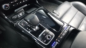 Kia Stinger 2.0 Turbo / GT line Platinum / ОБДУХ / 360 КАМЕРИ, снимка 8