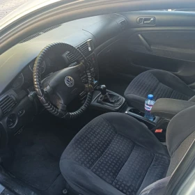 VW Passat 1.9 ТDI, снимка 4