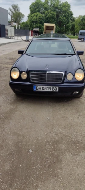 Обява за продажба на Mercedes-Benz E 200 ~7 800 лв. - изображение 2