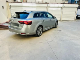 Обява за продажба на Toyota Avensis 2.0 D-4D 6MT Luxury ~30 000 лв. - изображение 1