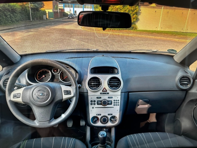 Opel Corsa 1.2, снимка 5 - Автомобили и джипове - 44524177