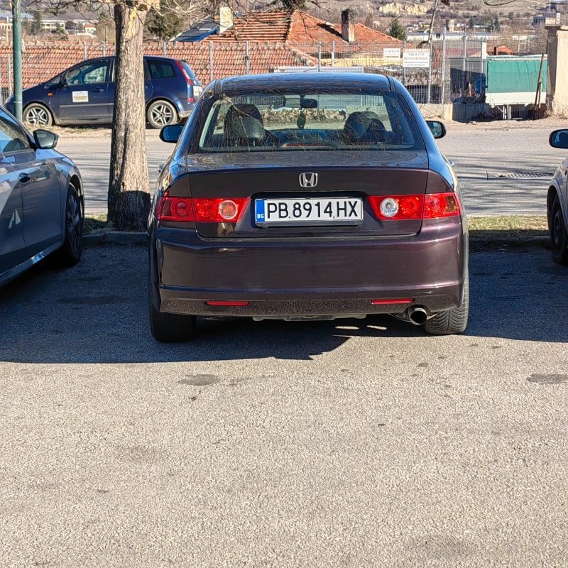 Honda Accord, снимка 2 - Автомобили и джипове - 47737332