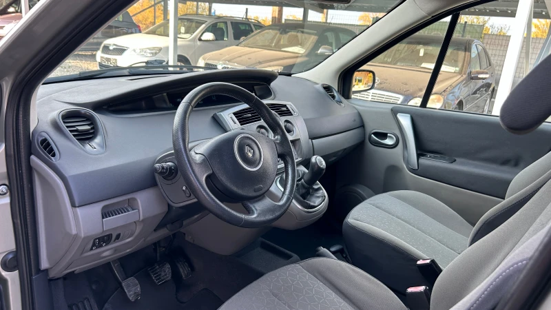 Renault Scenic 1.6-GPL-ФАБРИЧНА ГАЗ-ВНОС ИТАЛИЯ, снимка 12 - Автомобили и джипове - 47778069