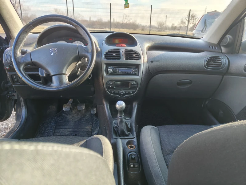 Peugeot 206 1.6 109 КС. Газ бензин , снимка 8 - Автомобили и джипове - 48443803