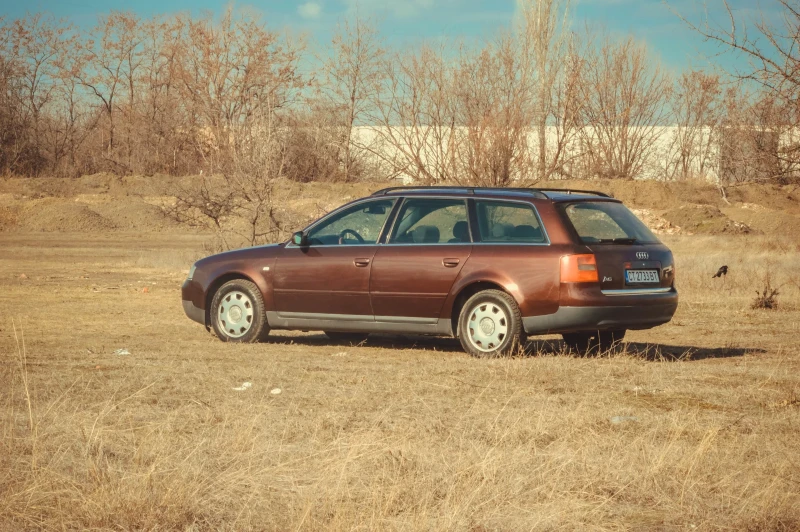 Audi A6 А6 1.8Т АВТОМАТ ГАЗ!, снимка 7 - Автомобили и джипове - 48932200