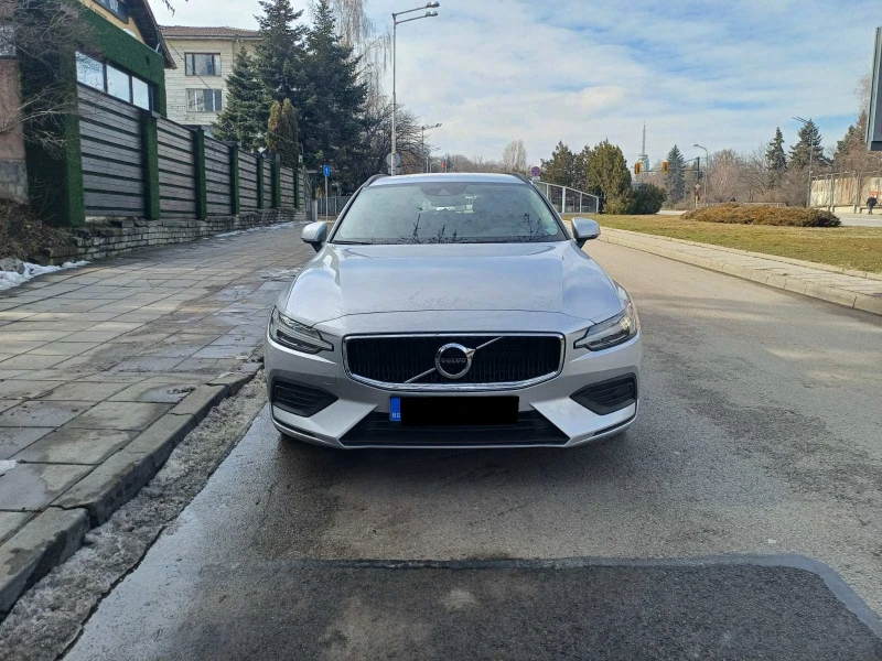 Volvo V60 2.0 D3, снимка 8 - Автомобили и джипове - 49301970