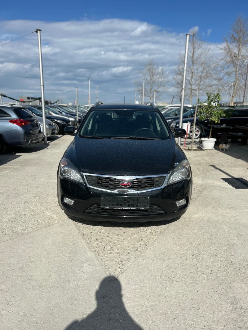 Kia Ceed 1.4 Facelift, снимка 1 - Автомобили и джипове - 49435882