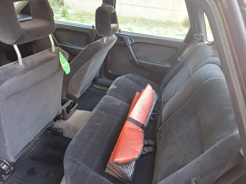 Opel Vectra 2.0i, снимка 13 - Автомобили и джипове - 52241909