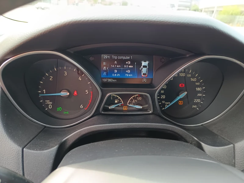 Ford Focus 1.5D, снимка 13 - Автомобили и джипове - 51386984