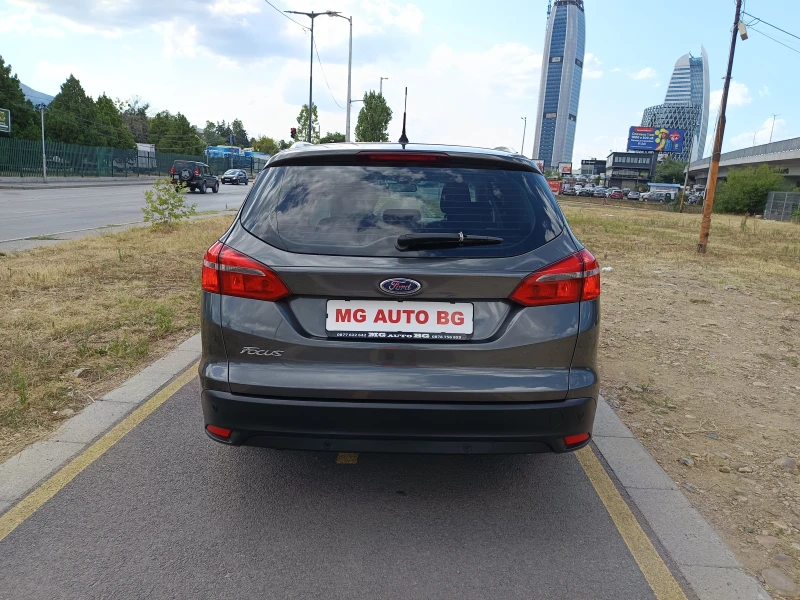 Ford Focus 1.5D, снимка 7 - Автомобили и джипове - 51386984