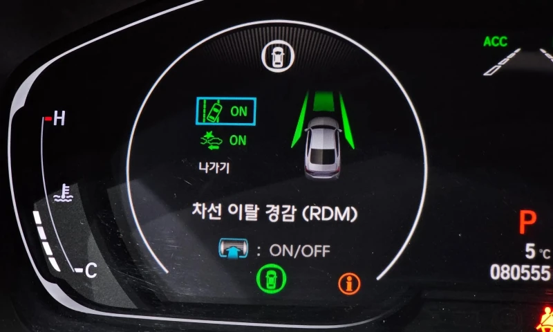 Honda Accord 1.5 Turbo, снимка 15 - Автомобили и джипове - 52551319