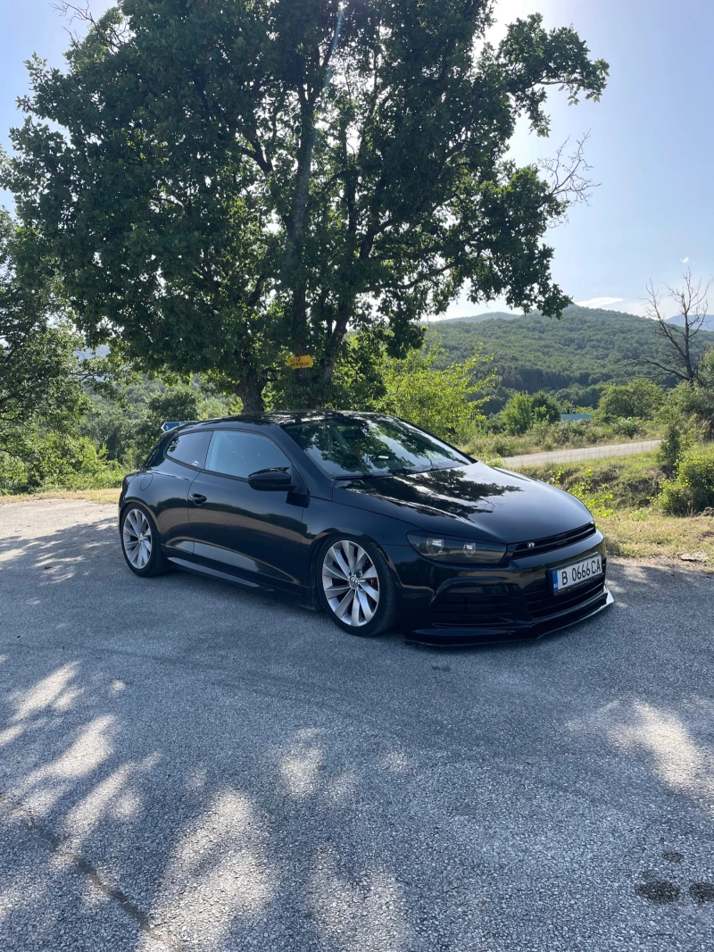 VW Scirocco 2.0 TDI, R pack, DSG, Air Suspension , снимка 15 - Автомобили и джипове - 52631877