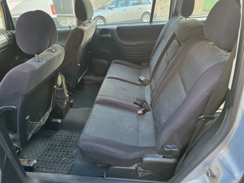 Opel Zafira 1.8 ГАЗ/Бензин, снимка 7 - Автомобили и джипове - 52869259