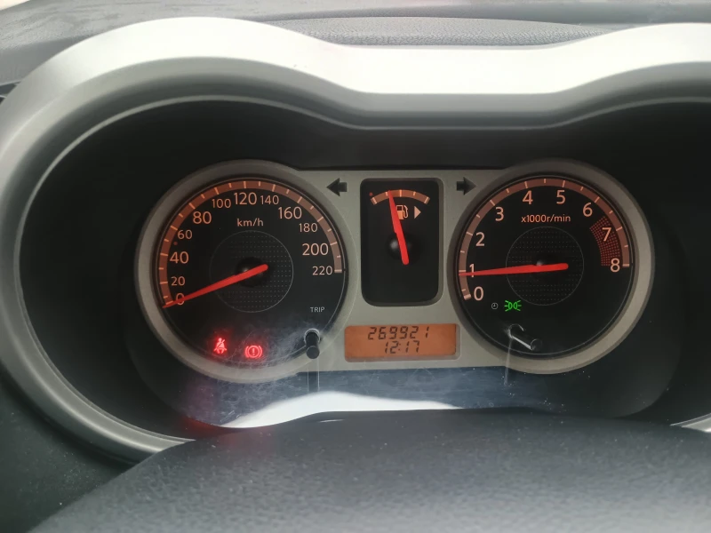 Nissan Note, снимка 6 - Автомобили и джипове - 53053513