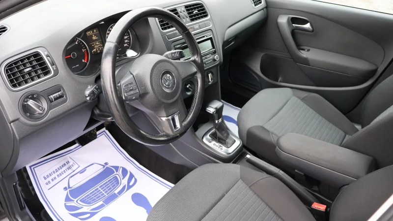VW Polo 1.6TDI DSG , снимка 8 - Автомобили и джипове - 53276478