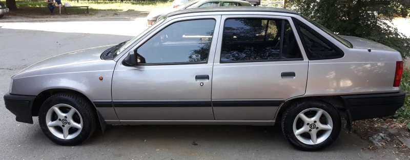 Daewoo Racer, снимка 3 - Автомобили и джипове - 53522379