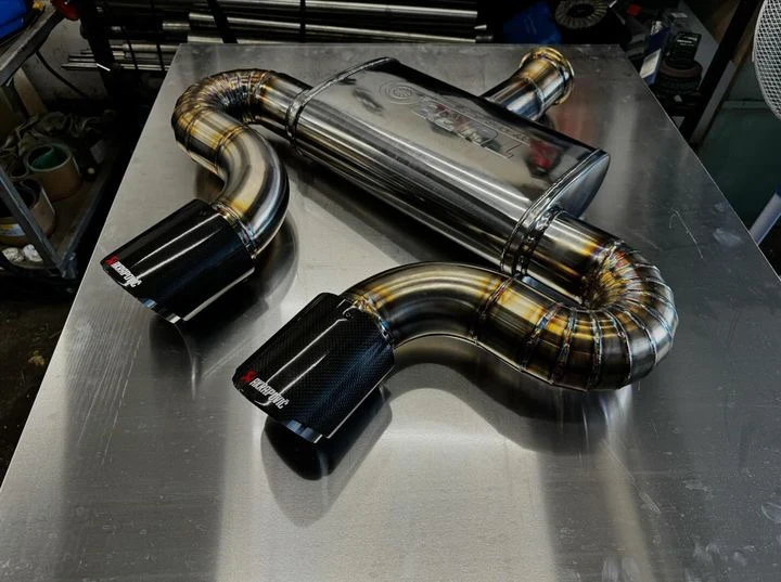 VW Scirocco 2.0 TDI, R pack, DSG, Air Suspension , снимка 16 - Автомобили и джипове - 52631877