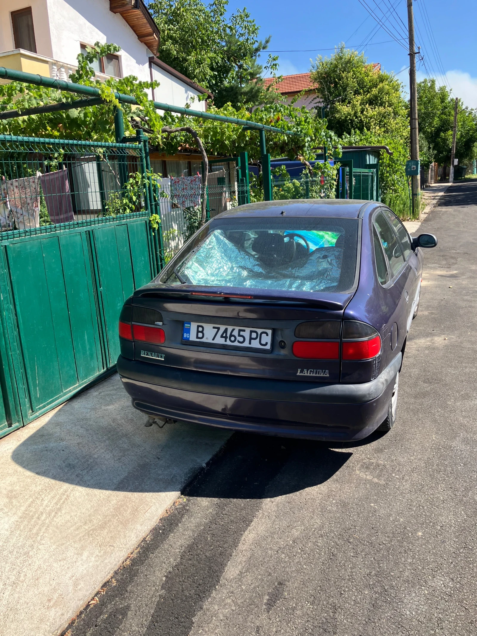 Renault Laguna 2.0 бензин 113кс - изображение 5