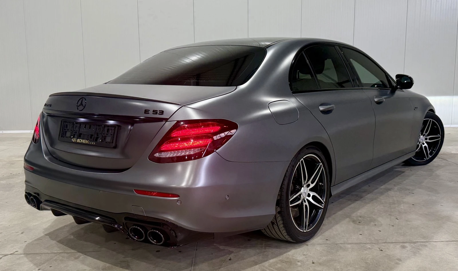 Mercedes-Benz E 53 AMG 4M Night Package - изображение 5