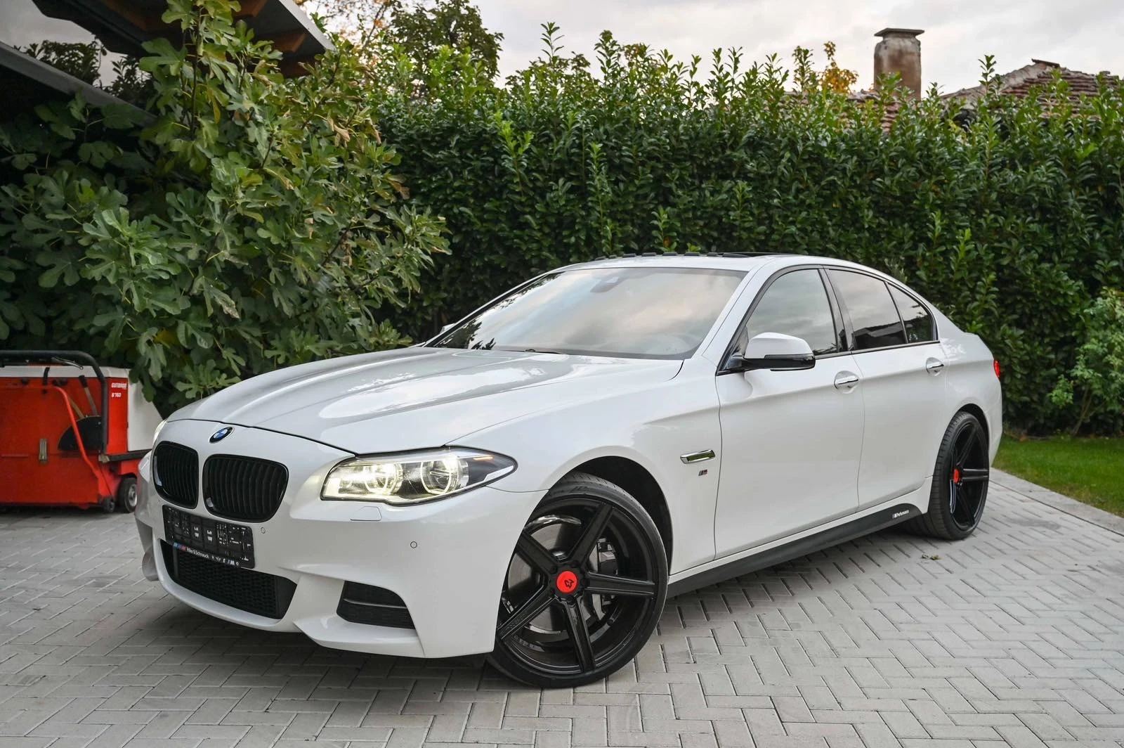 BMW 535 F10+ Head Up+ Night Vision+ Key Less Go+ Full Led - изображение 2