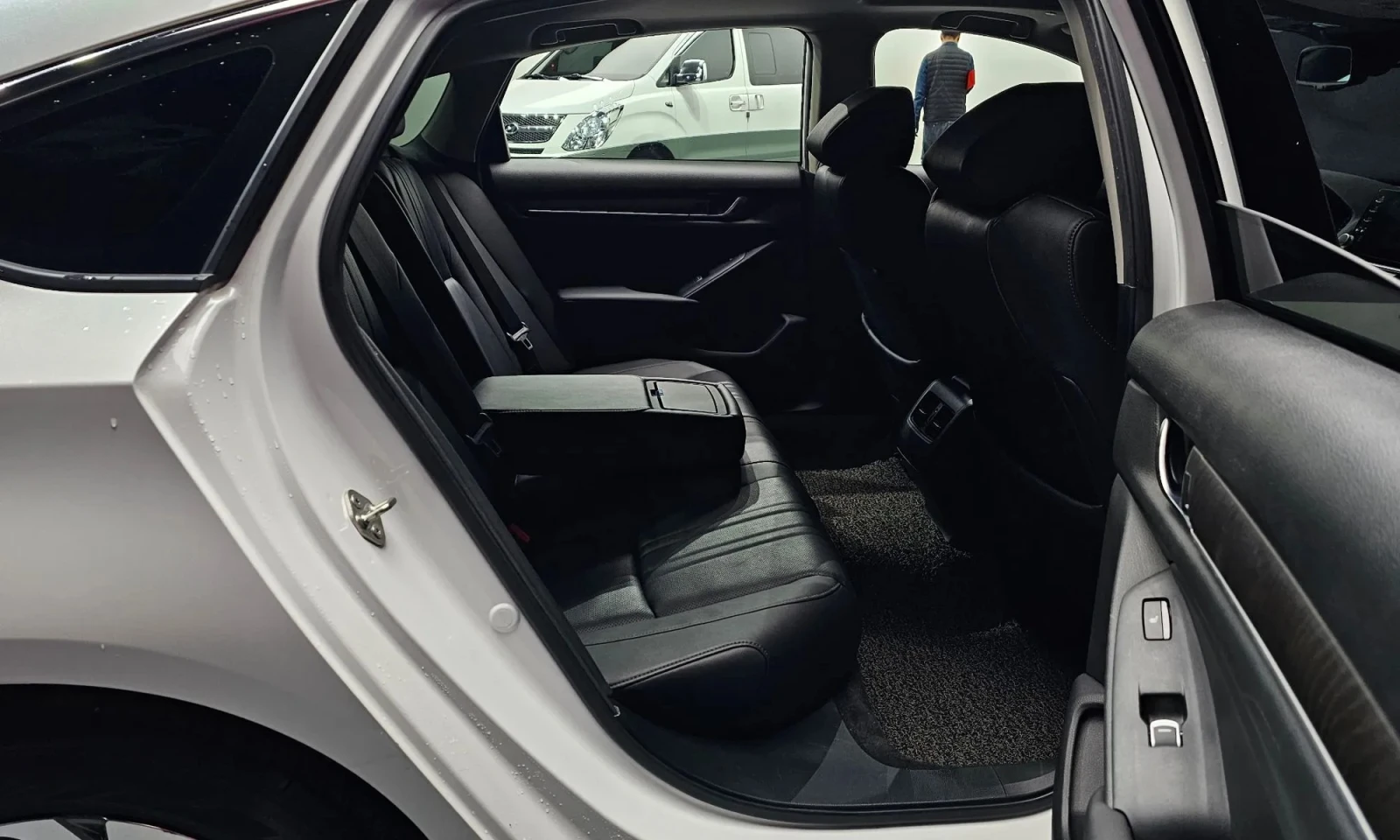 Honda Accord 1.5 Turbo | Mobile.bg   11