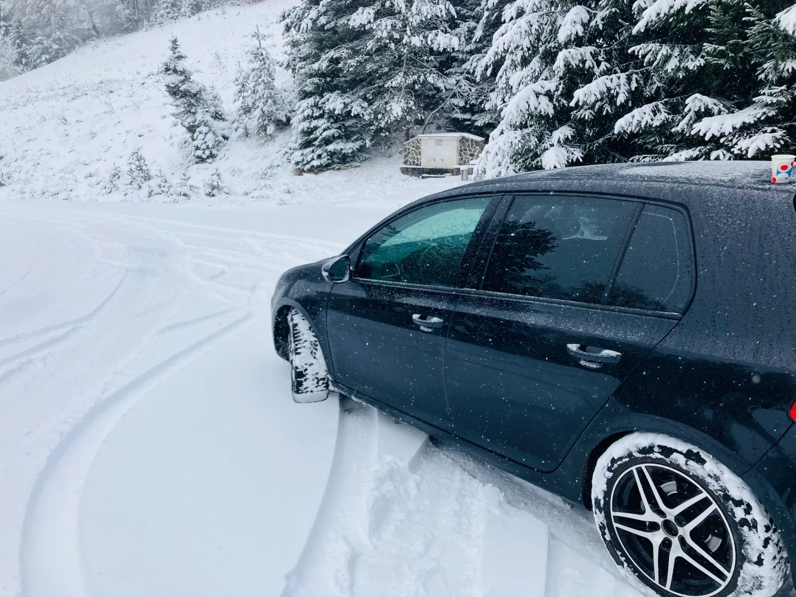 VW Golf 1.6 TDI  - изображение 9