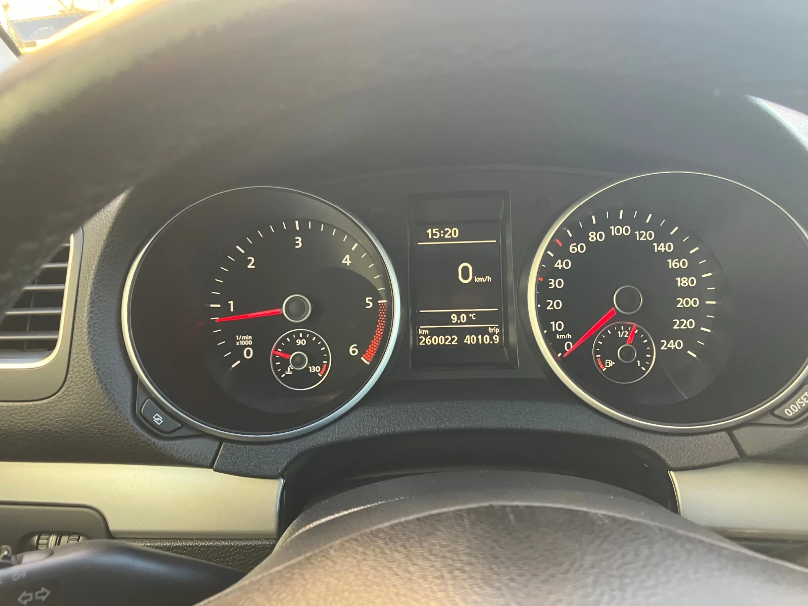 VW Golf 1.6 TDI  - изображение 6