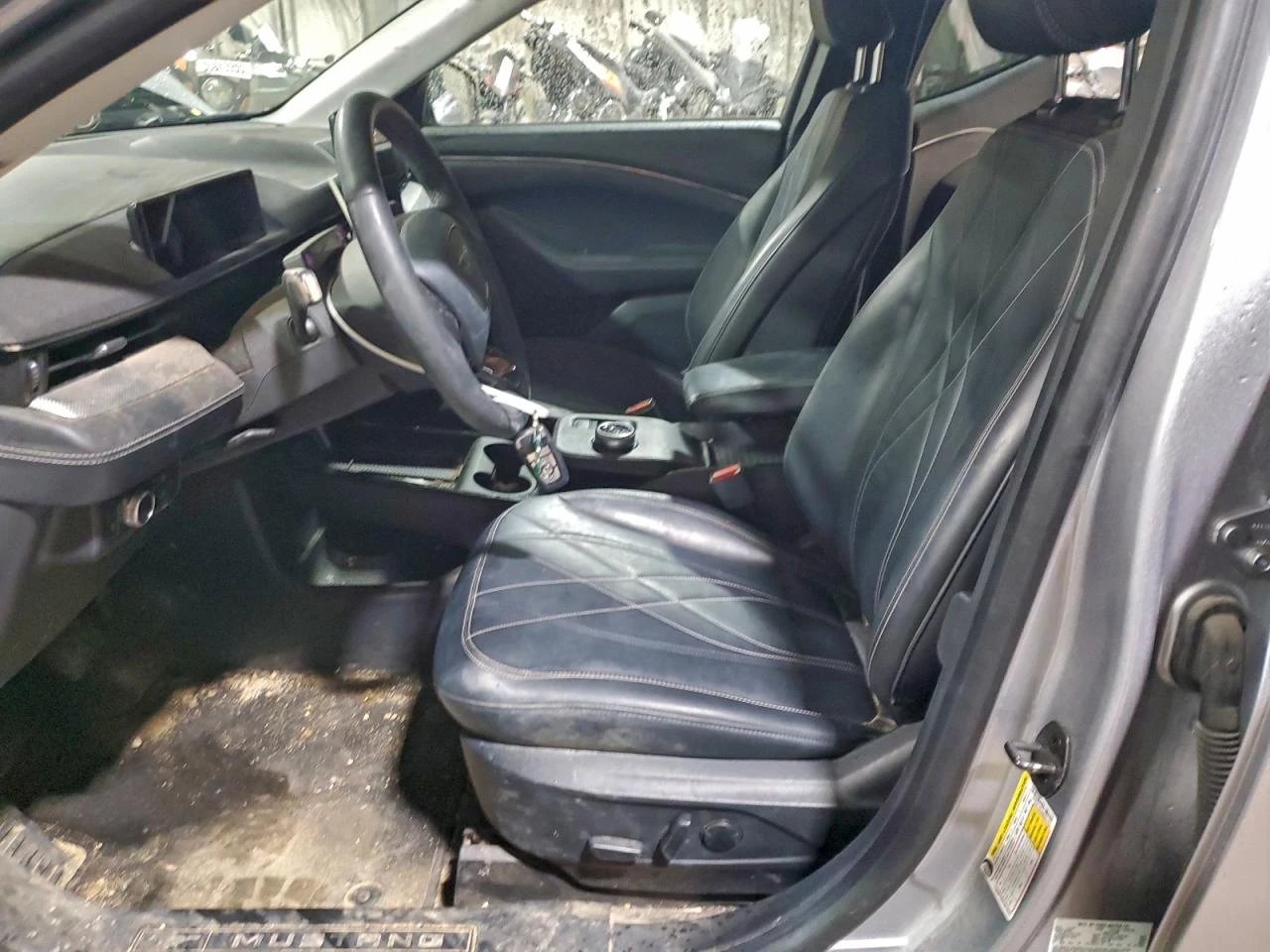 Ford Mustang Mach-E SELECT* Keyless* Подгреви* Камери* BUY NOW - изображение 7