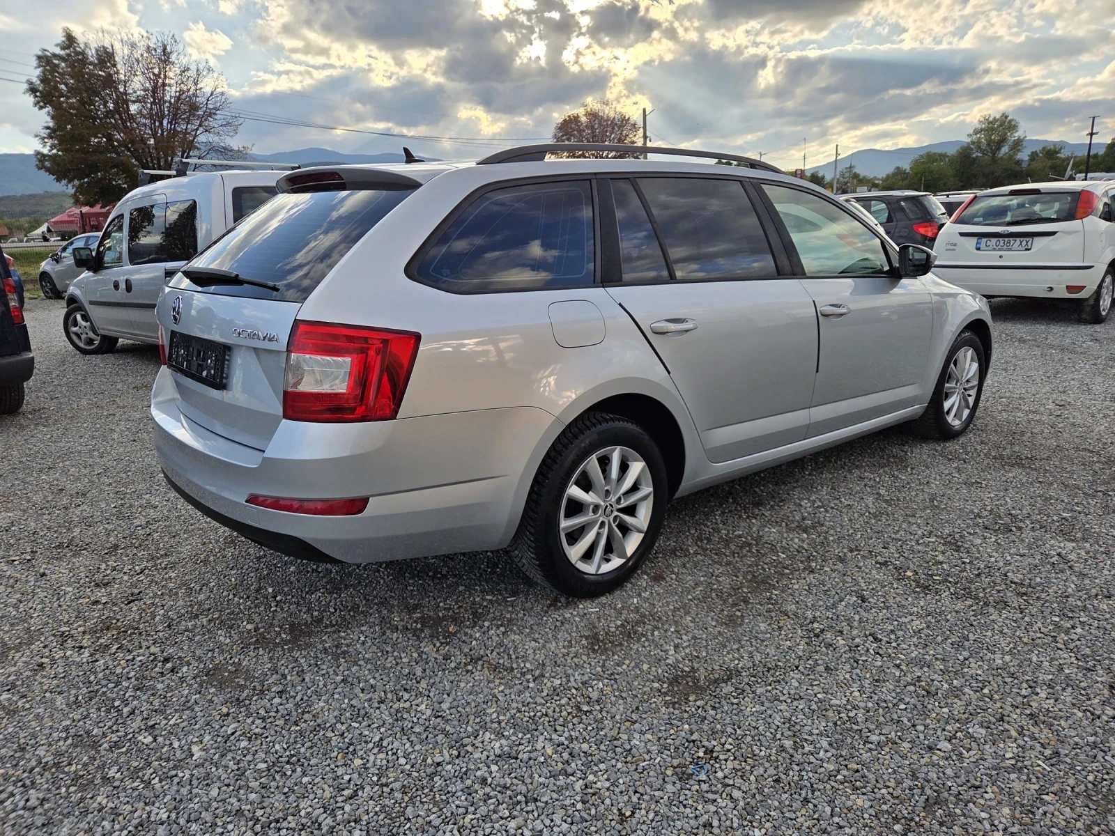 Skoda Octavia 1.6 tdi dsg | Mobile.bg � ����������� 5