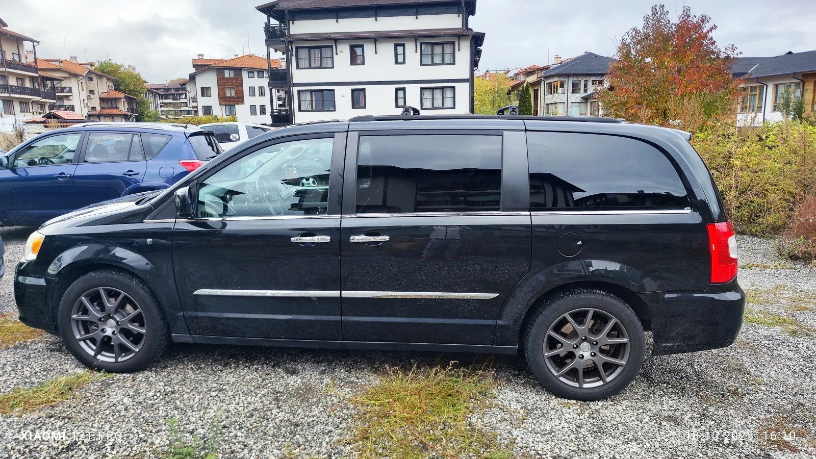 Chrysler Town and Country, снимка 7 - Автомобили и джипове - 54231858