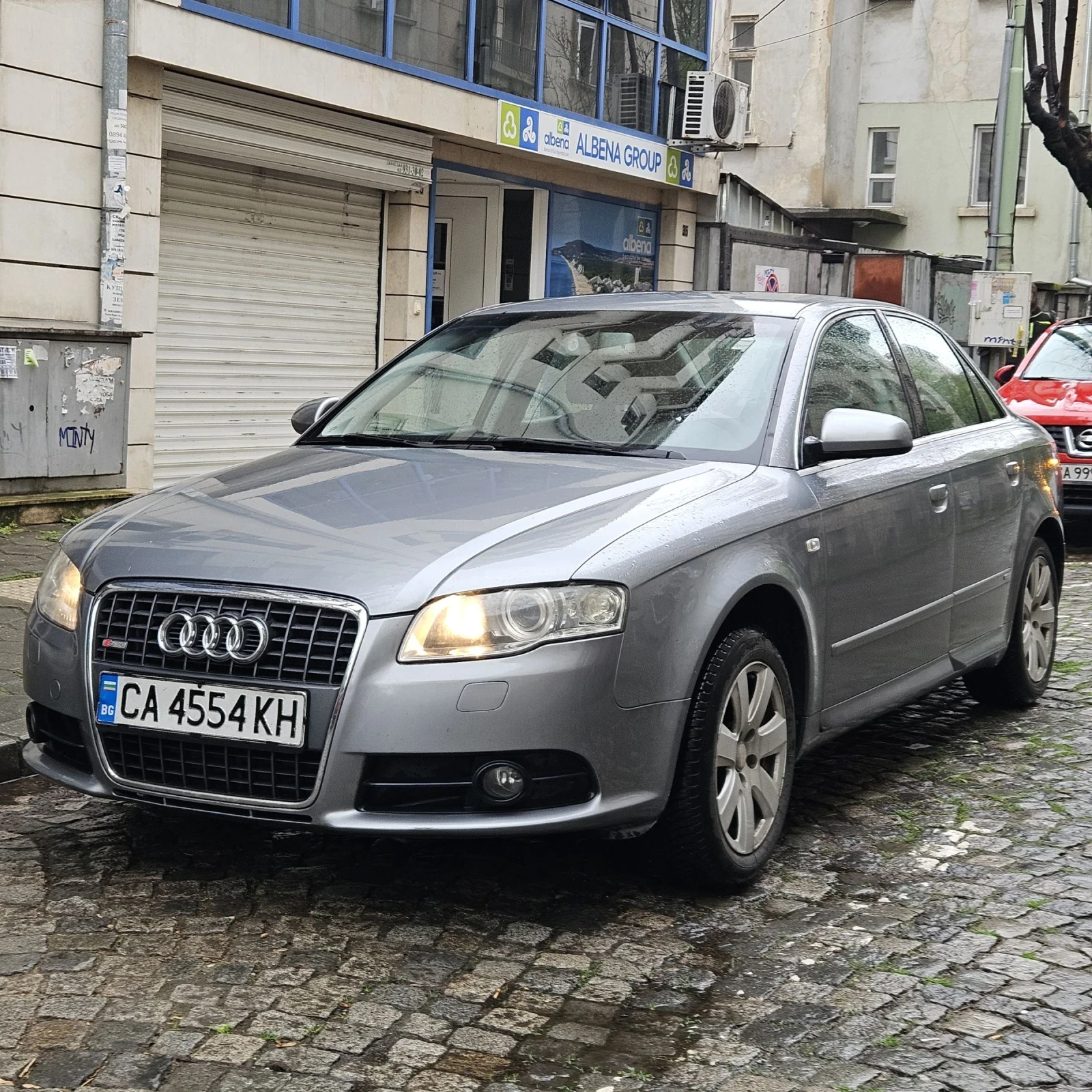 Audi A4 2.0 tdi автомат/ 126 хил.км, от Бг, снимка 4 - Автомобили и джипове - 54350800