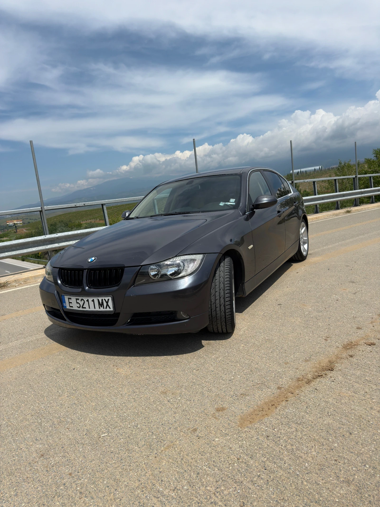 BMW 325 XI, снимка 2 - Автомобили и джипове - 54491642