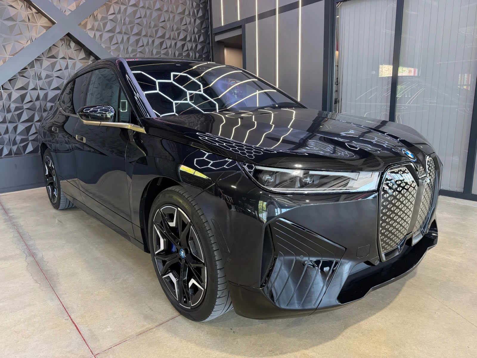 BMW iX 50 xDrive FULL Ekcmpu* SWAROVSKI * BOWERS & WILKIN