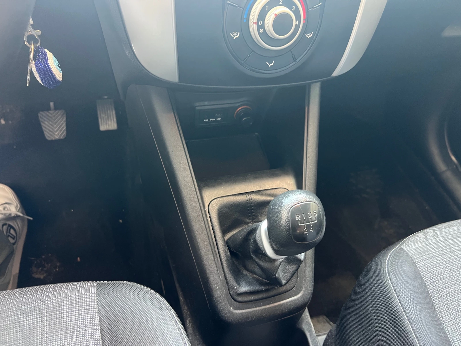 Kia Venga Германия перфект, снимка 12 - Автомобили и джипове - 54797978